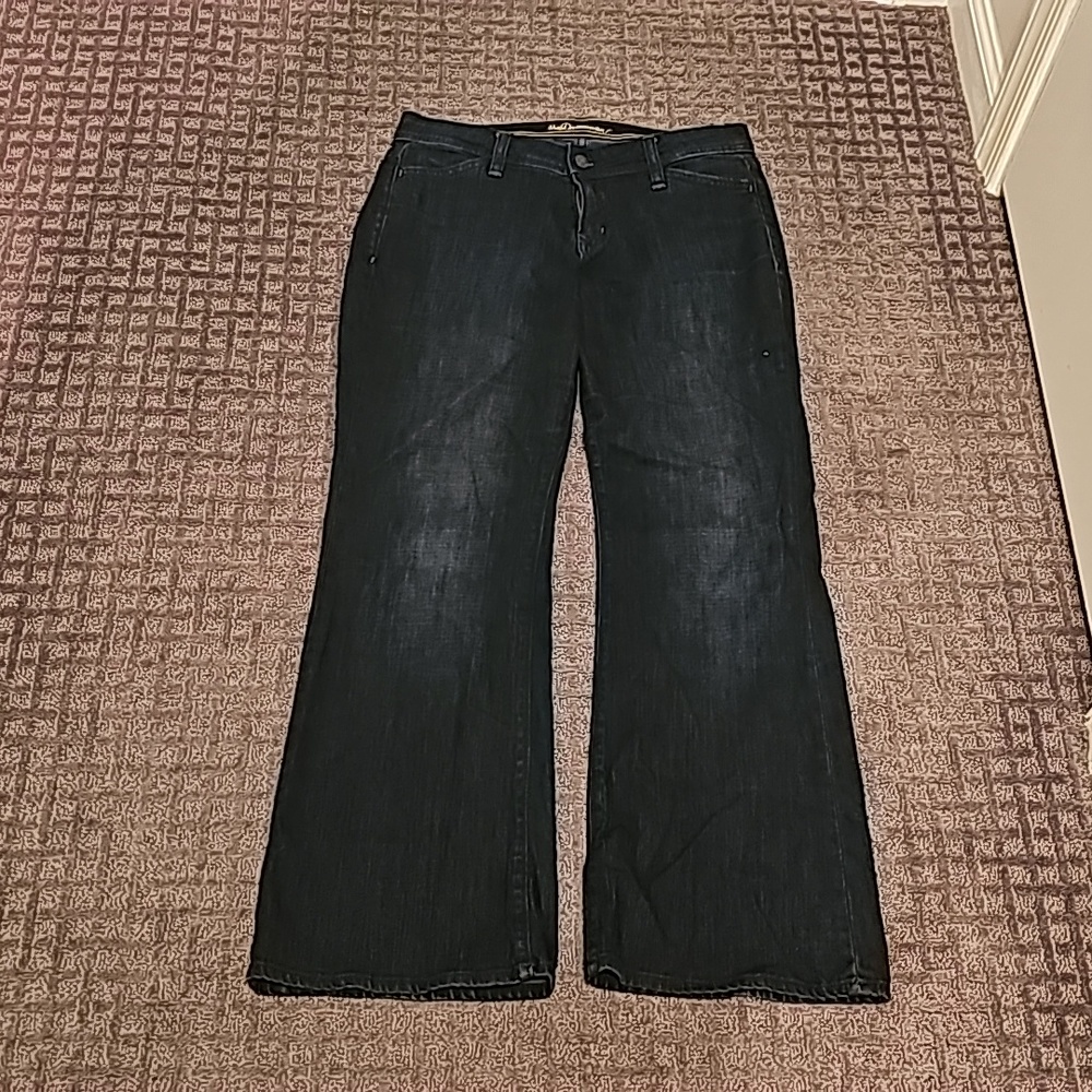 Wide leg jeans
